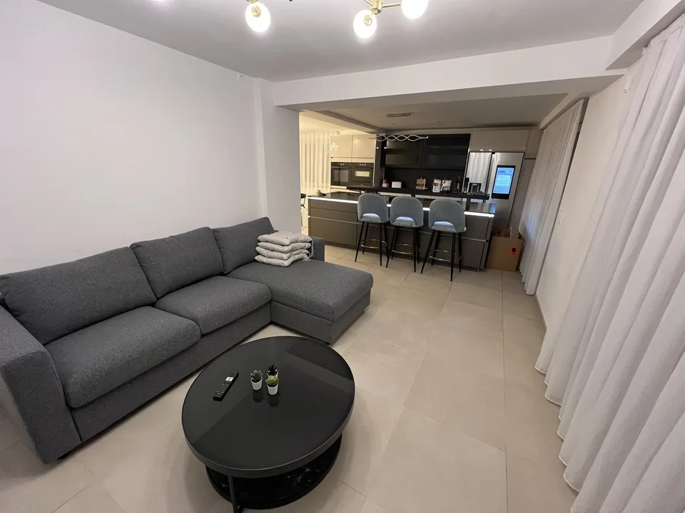 Hochwertiges Appartement (vollausgestattet) – Foto 3 von 16