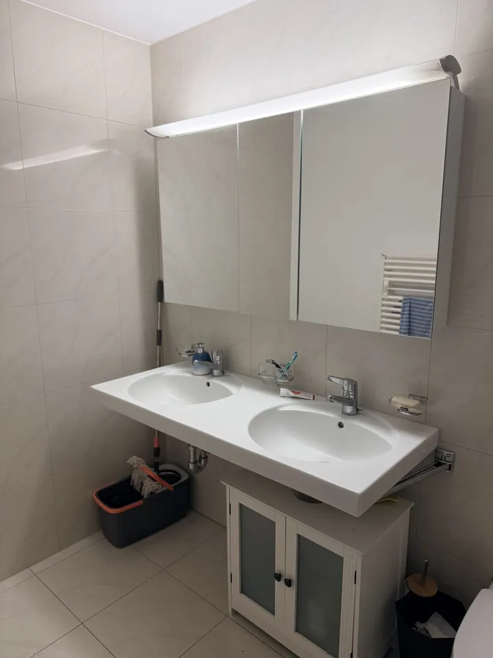 Helles Zimmer in WG in Ebikon – Foto 9 von 9