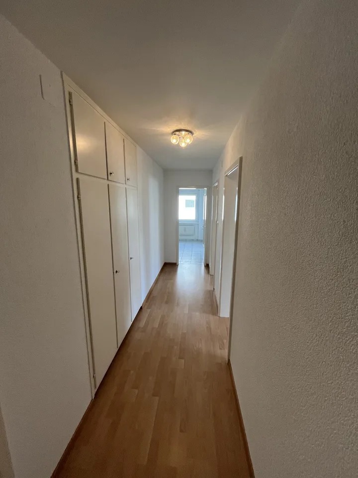 Charmante, helle 2-Zimmer Wohnung an zentraler Lage – Foto 6 von 10