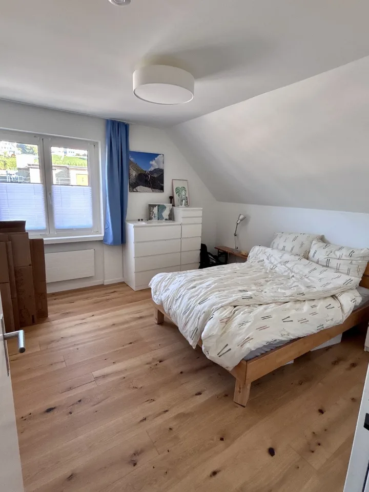 Moderne 2.5-Zimmer-Wohnung im Zentrum von Meilen – Foto 6 von 9