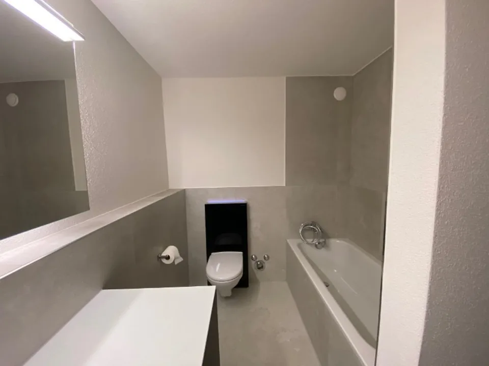 Renovierte, sonnige 3.5-Zimmer-Wohnung in Inwil, Zug – Foto 3 von 6