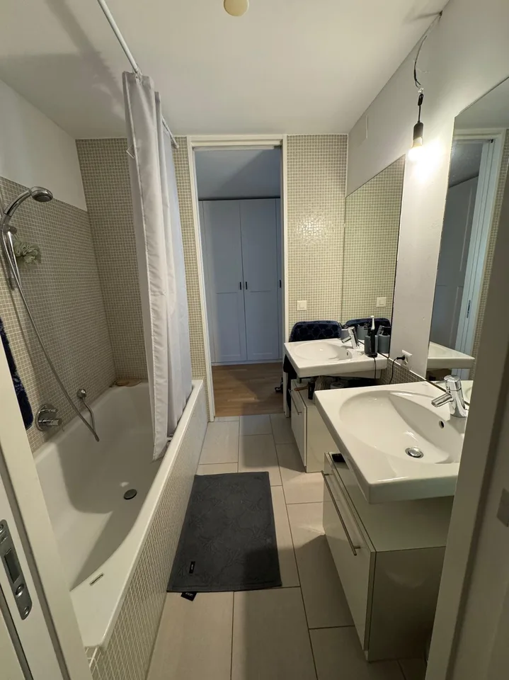 First Row am See mit Seeblick – möblierte 2.5 Zimmer Wohnung – 17 min mit ÖV zum Züri HB – Foto 16 von 20