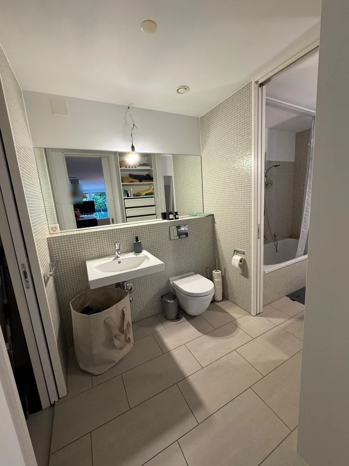 First Row am See mit Seeblick – möblierte 2.5 Zimmer Wohnung – 17 min mit ÖV zum Züri HB – Foto 15 von 20