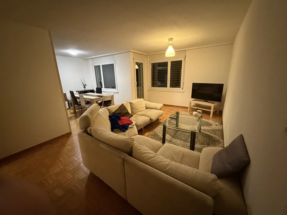 Room in a shared flat in Glattbrugg 1 month - ONLY FOR FEBRUARY negotiable rent – Foto 2 von 2