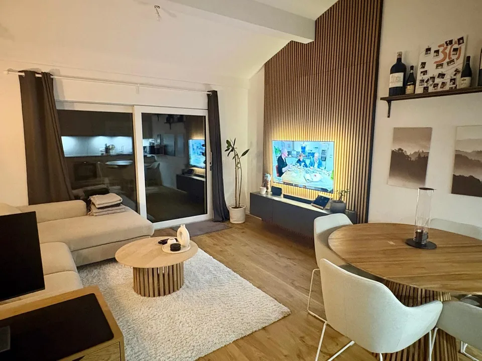 Helles Appartement mit schöner Deckenhöhe in Écublens, 2,5 Zimmer – Foto 7 von 8