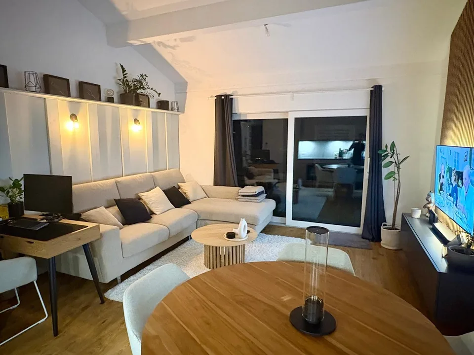 Helles Appartement mit schöner Deckenhöhe in Écublens, 2,5 Zimmer – Foto 6 von 8